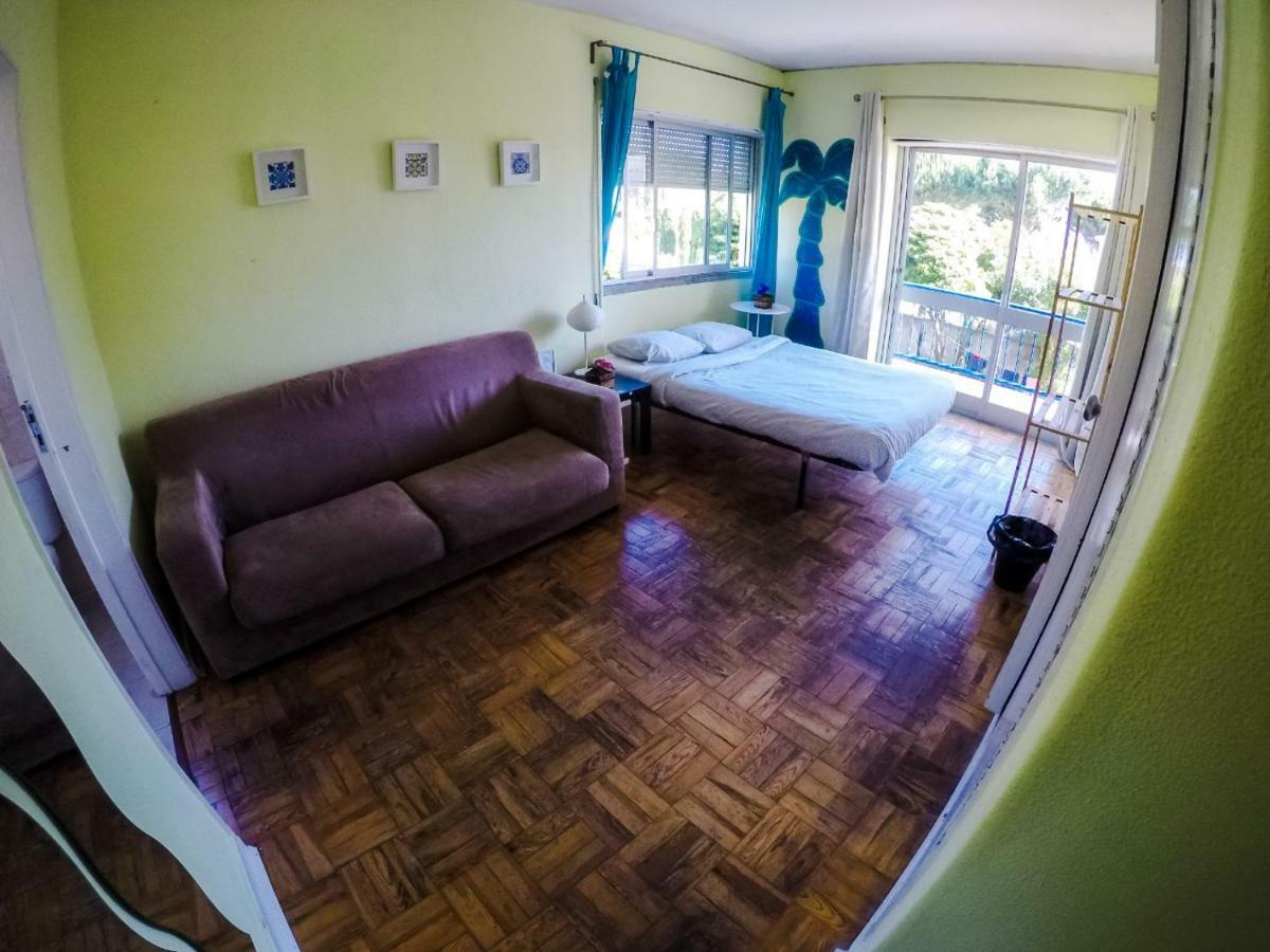 Terrace Beach House Bed & Breakfast Carcavelos  Bilik gambar